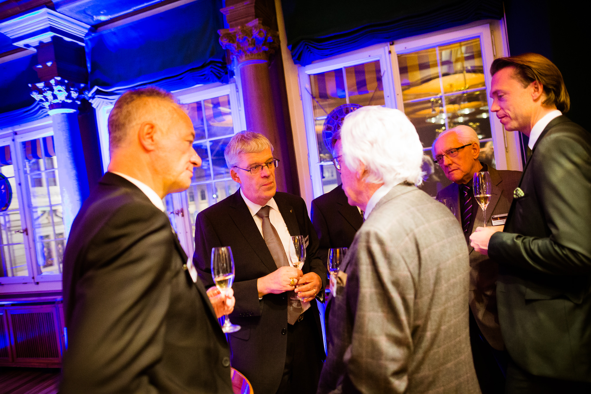 Export x3 1DX 8736 Businessauftrag Complementa 2014